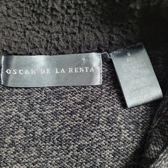 Oscar de la Renta Gray 1/4 Zip Ribbed Sweater size Small - Picture 11 of 13